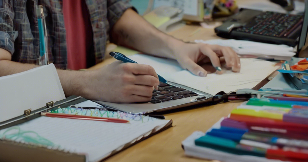 How to Prepare a Comprehensive Project Completion Report